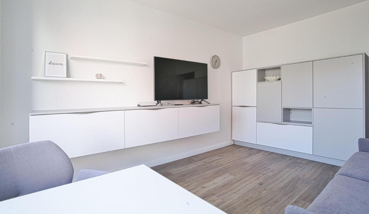 Seepferdchen - Kuscheliges Apartment Mit Meerblick-Balkon Вангероге Екстер'єр фото